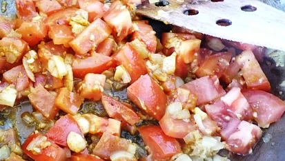 Vajíčkovo-hráškové kari