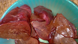 Vepřová játra ve feferonovo-hořčičné omáčče