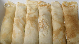 Zapečené palačinky s cuketou