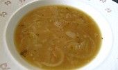 Cibulová polévka s tymiánem