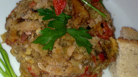 Gratinované houby se sýrovou drobenkou