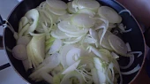 Jídlo pro vegetariány, Cibuli osmažíme