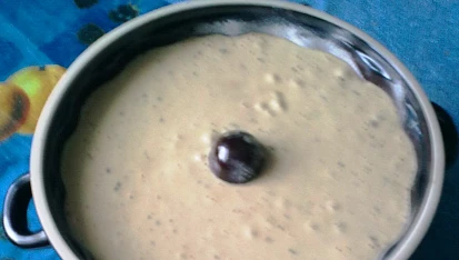 Kávová bábovka se skořicí, Teď přijde do trouby