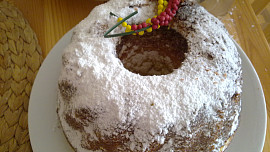 Tvarohovo-kokosová bábovka z brusinek  a pudinku