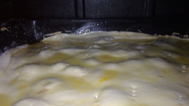 Křehký  moučník z listového těsta s  netradiční čoko-jablečnou nádivkou