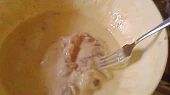 Kuřecí řízek s jogurtovým podkladem