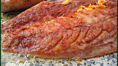 Makrela pečená na mramorové desce