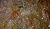 Paprikové  pikantní ragú se šťavnatým hovězím masem
