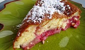Piškotový koláč s ovocem bezlepkový ( nebo s lepkem ) (... s jahodami a lepkem :))