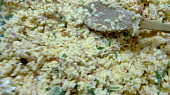 Rýžovo-pohankové smažené placičky se sýrem a klobásou