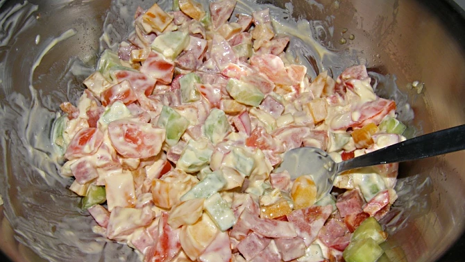 Těstovinový salát Myška
