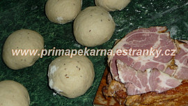 Vandrovníkovy plněné bulky