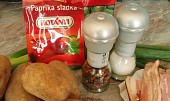 Zapečené brambory na zelí (Zapečené brambory na zelí - potřebné suroviny)