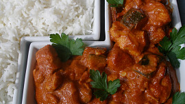 Červené kuřecí curry kostky