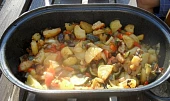 Kuřecí grilík s barevným pekáčkem