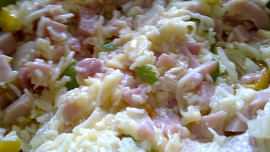 Pestrá zapékaná pomazánka