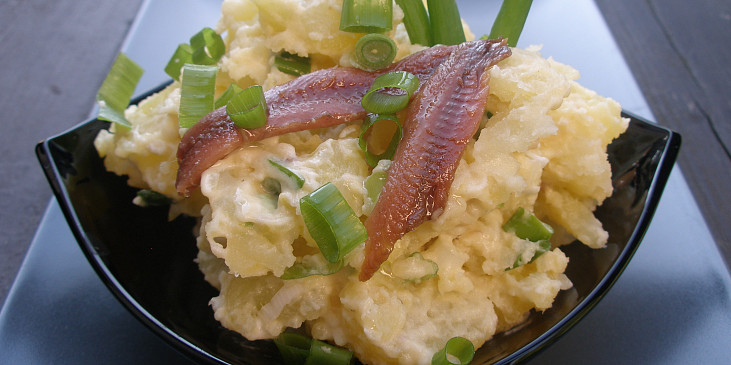 Pikantní bramborový salát