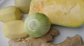 Polévka z muškátové dýně se zázvorem
