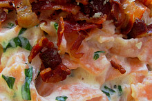 Tagliatelle tomato sypané křupavou Pancettou