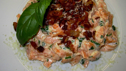 Tagliatelle tomato sypané křupavou Pancettou, Tagliatelle tomato sypané křupavou Pancettou