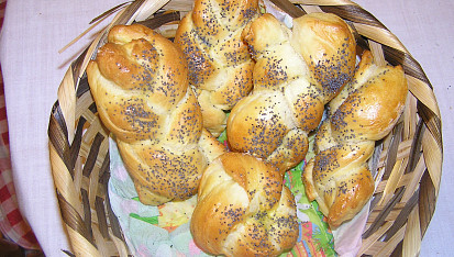 Babiččiny "startovací" žemličky (jinak housky), Babiččiny "startovací" žemličky