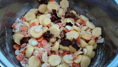 Bramborová polévka (bramboračka)