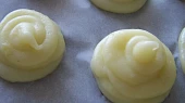Čekanka na másle se šunkou a sýrovým přelivem