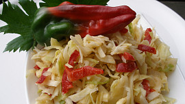 Celerovo zelný salát