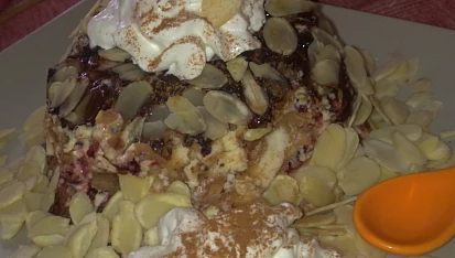 Chlazené bábovičky s kávovým likérem, kokosem a brusinkami