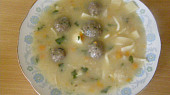 Kaldounová polévka, králičí kaldoun s játrovými knedlíčky a sirokými nudlemi