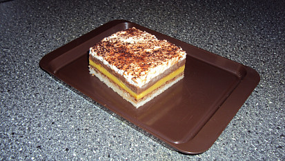 Kinder zákusek
