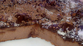 Křehký čokoládový  moučník