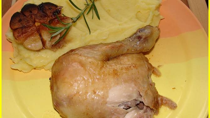 Kuře s citronem a rozmarýnem
