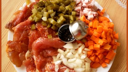 Kuřecí plátky s příchutí "Znojma", část použitých surovin