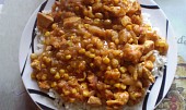 Kuřecí směs s hráškem a kukuřicí (Servírujeme s rýží)