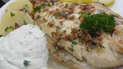 Platýs se slaninou a s wasabi krémem