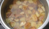 Polévka z pečených brambor