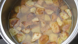 Polévka z pečených brambor