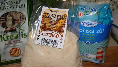 Provensálské placky se špenátovým pestem