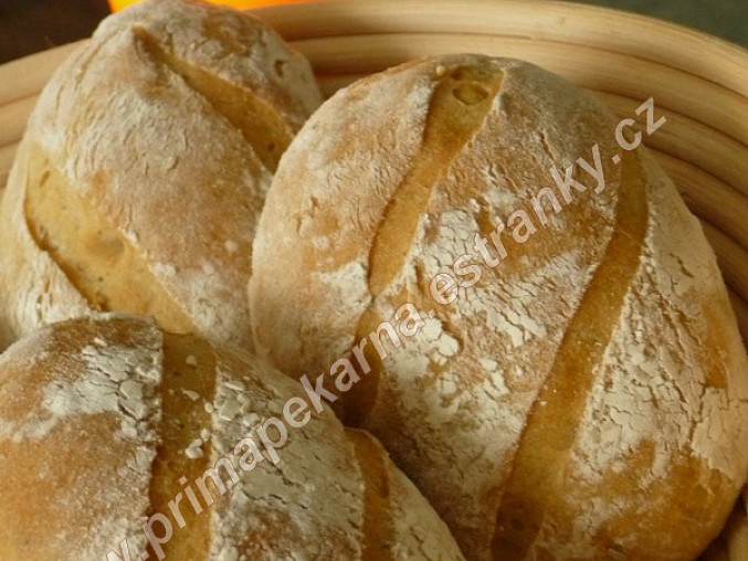 "Recyklované" dalamánky ze starého chleba