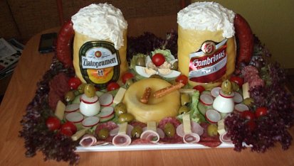 Slaný dort - 2 x pivo, 2 x zelená !