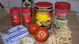 Těstoviny pomodoro