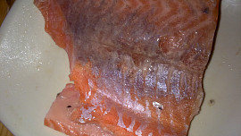 Zapečené lososové lasagne