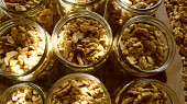 Zavařování ořechových jader