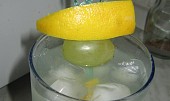 Zázvorová limonáda, dělám stejně, ale nesladím :)