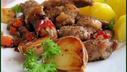 Bazalkové minutkové nudličky z krkovičky