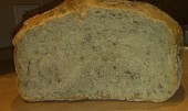 Domácí chléb bez hnětení (po rozkrojení)