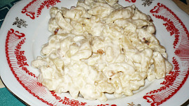 Halusky s tavenym syrem (vynikajici)