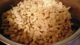 Halusky s tavenym syrem (vynikajici)