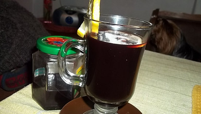 Kopřivový sirup s trochou pampelišek, sirup...